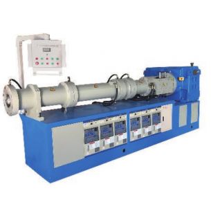 Type 150 rubber extruder
