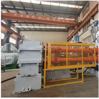 TWIN-SCREW SHEET EXTRUDER